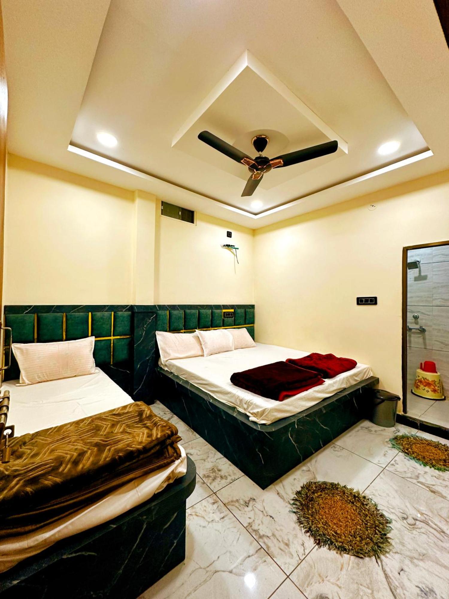 Hotel Shiv Gouri Palace Ujjain Ngoại thất bức ảnh