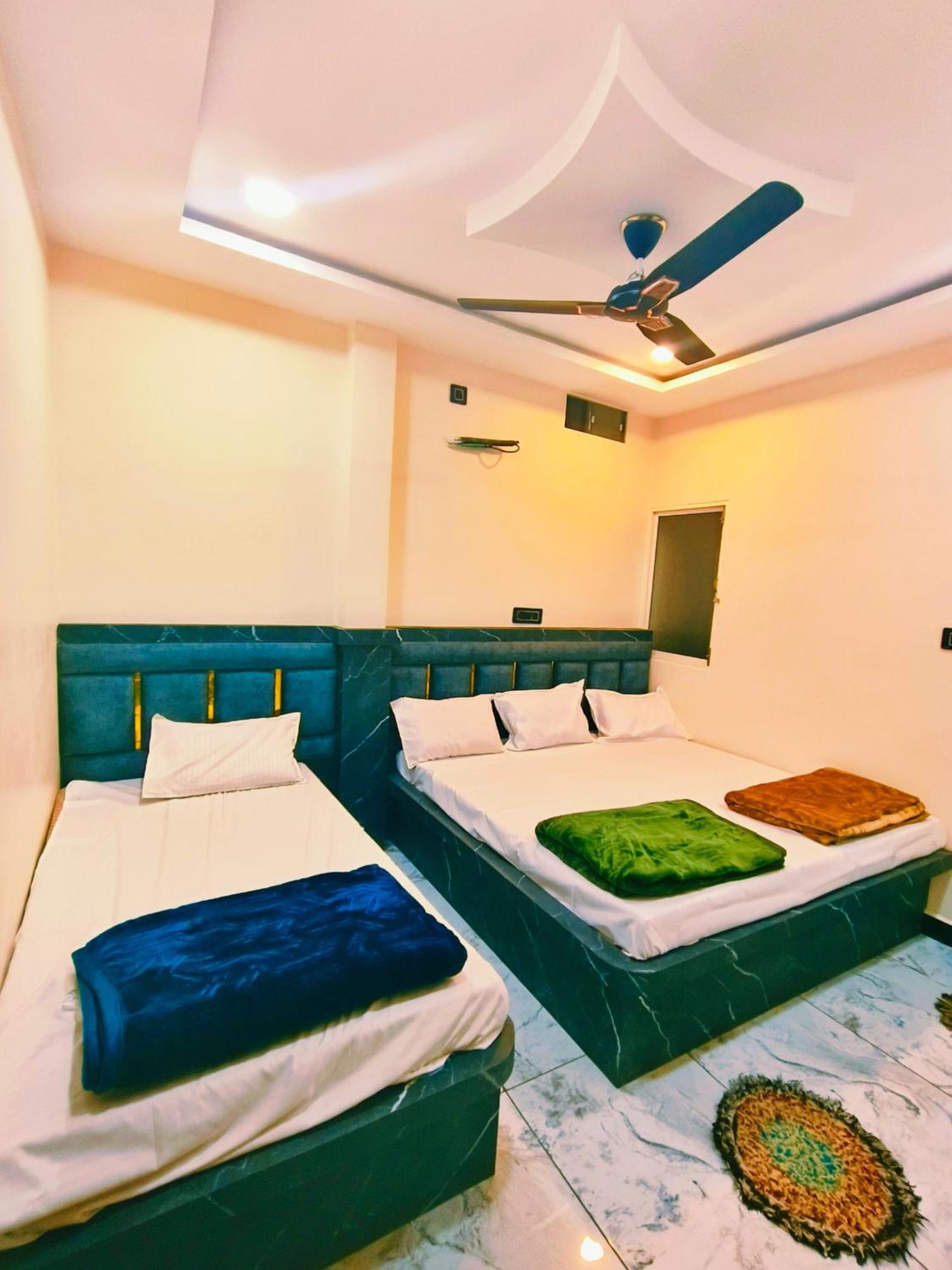 Hotel Shiv Gouri Palace Ujjain Ngoại thất bức ảnh