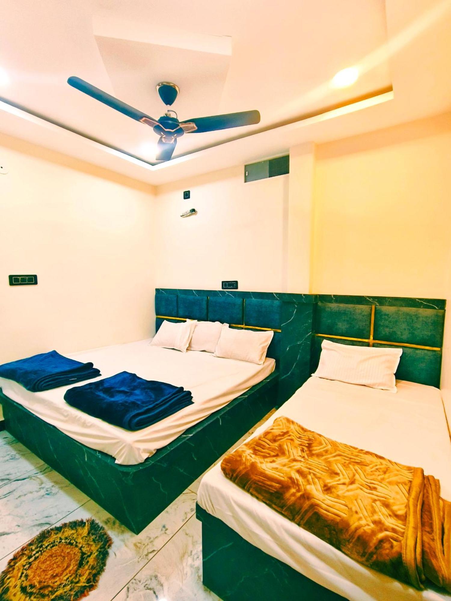 Hotel Shiv Gouri Palace Ujjain Ngoại thất bức ảnh